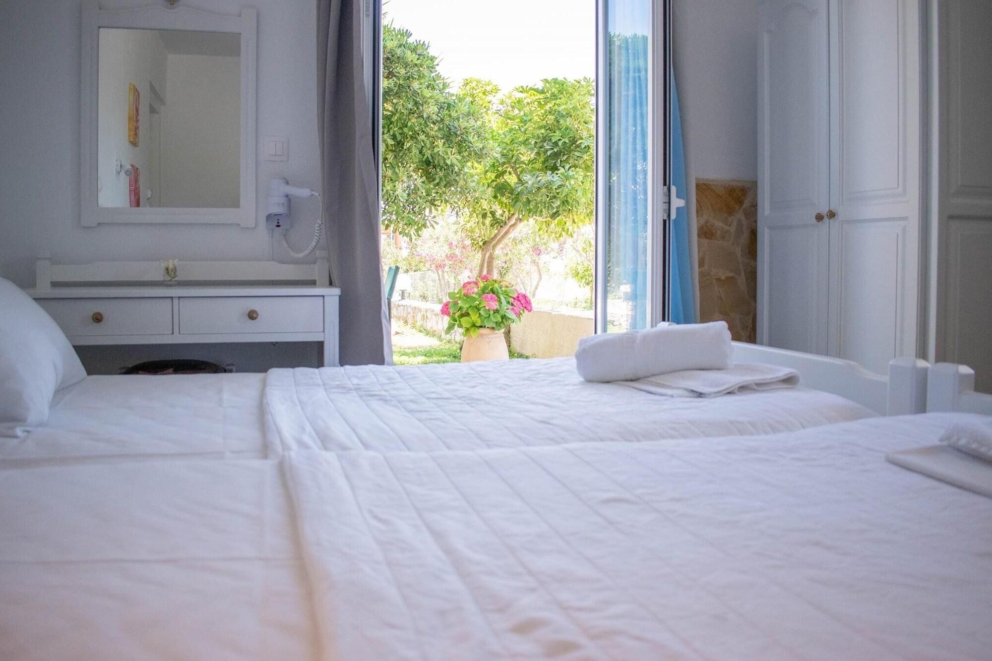 Dimitra & Evdokia Hotel Platanias  Exterior photo