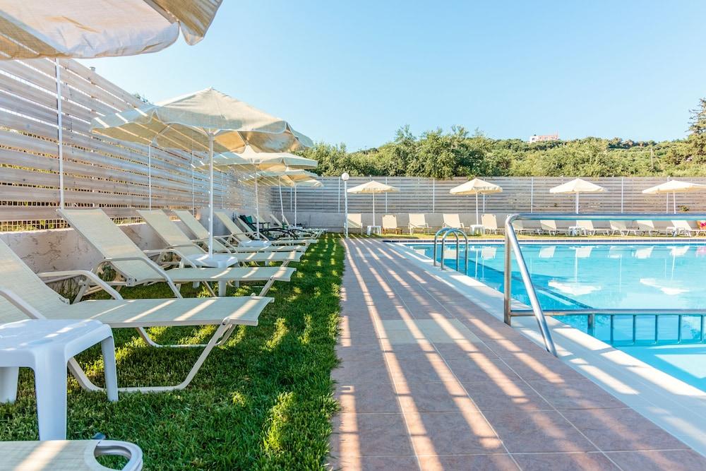 Dimitra & Evdokia Hotel Platanias  Exterior photo