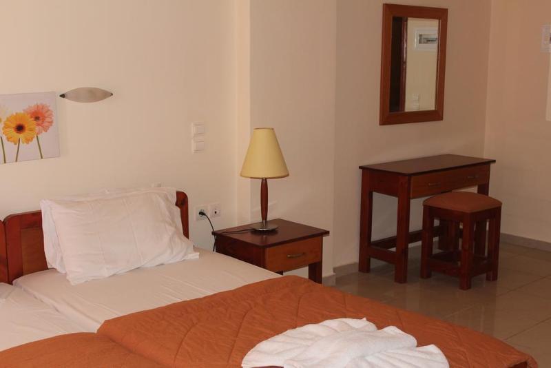 Dimitra & Evdokia Hotel Platanias  Exterior photo