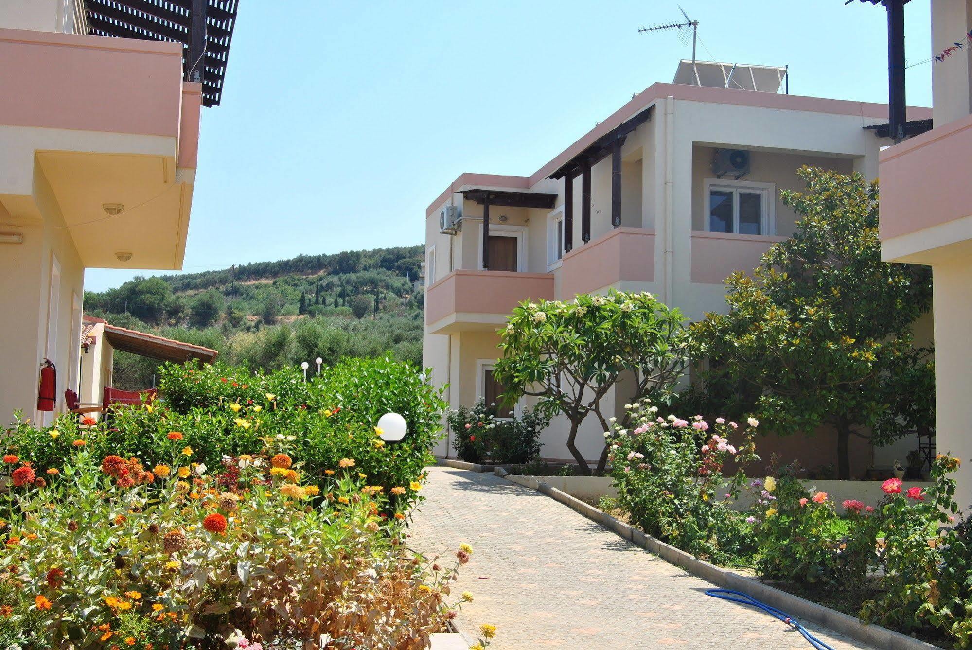 Dimitra & Evdokia Hotel Platanias  Exterior photo