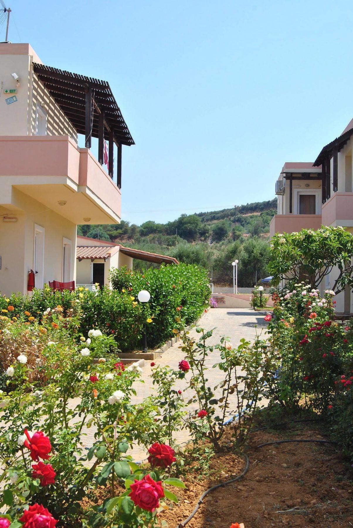 Dimitra & Evdokia Hotel Platanias  Exterior photo