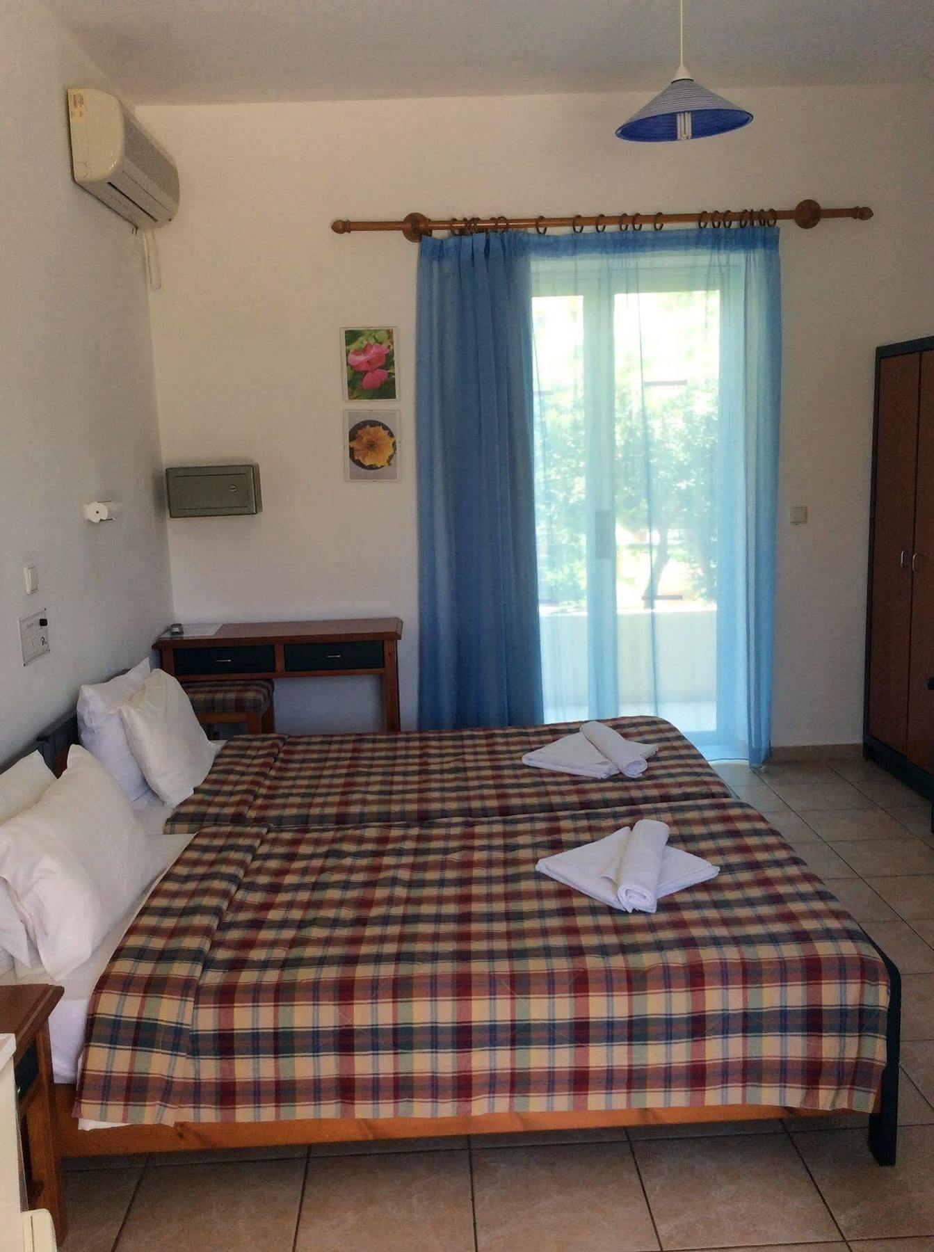 Dimitra & Evdokia Hotel Platanias  Exterior photo
